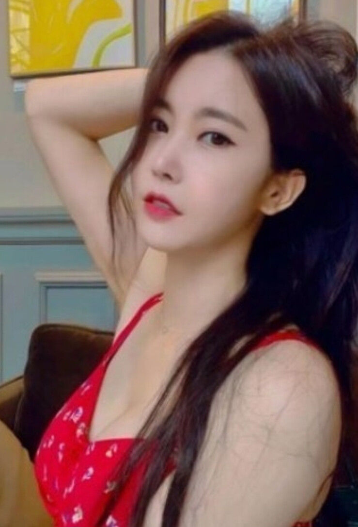 크리에이터 윰댕 근황 눈길... 팬들...
