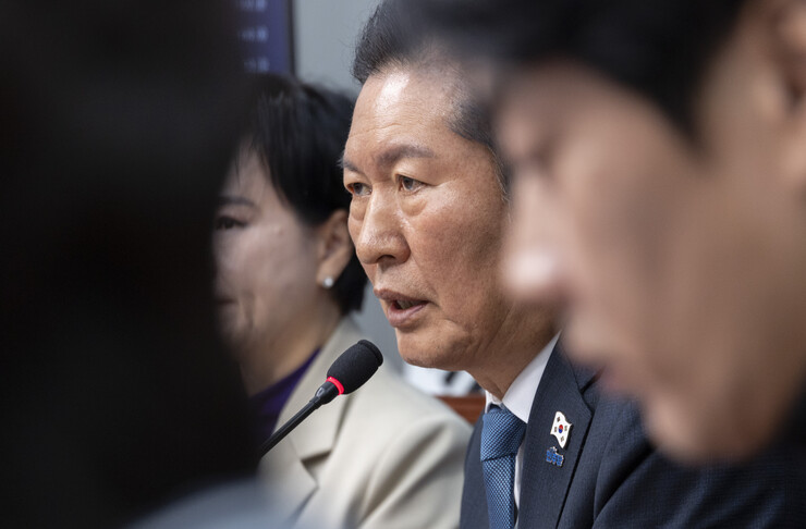 민주 지도부, 정청래 ‘전 당원 투표...