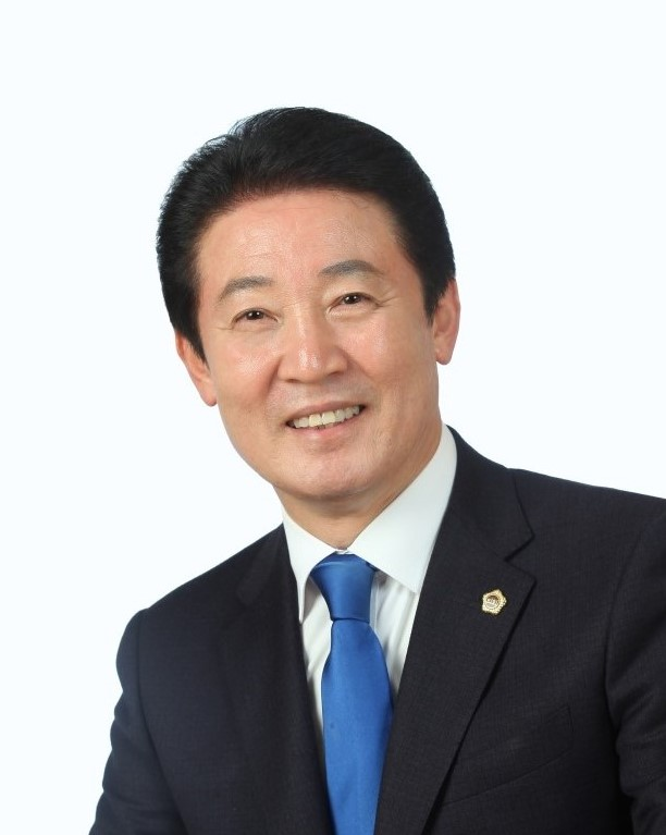 전경선 전남도의원이 제기한 행정통합 ...