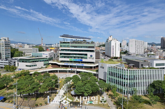 광주시 서구, '울타리 속 QR' 공사현장 소통창구로 - 뉴스 썸네일 이미지