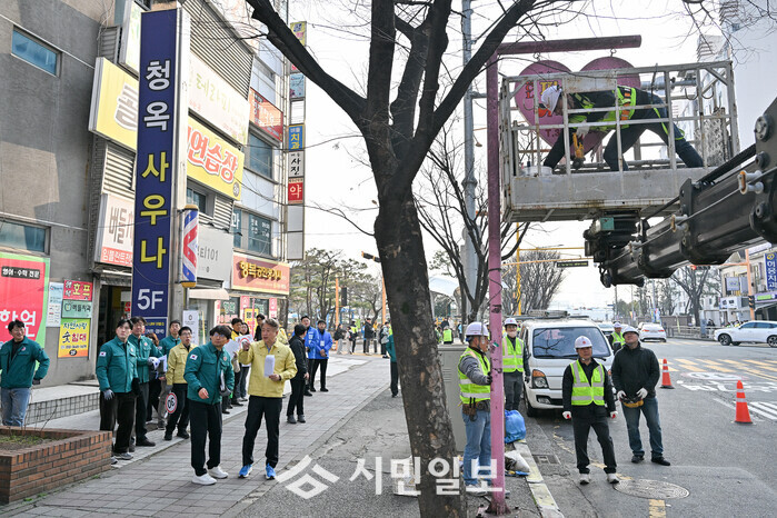광주시 서구, 개학기 초등학교 주변 합동 안전점검 - 뉴스 썸네일 이미지